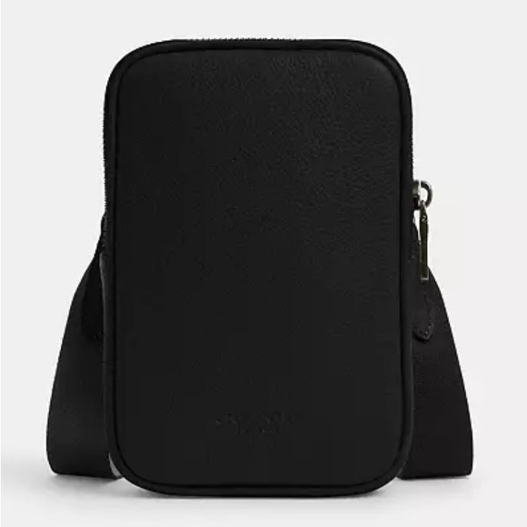 ADEN COACH CROSSBODY BAG. One black bag and one green bag. - Picture 2 of 5